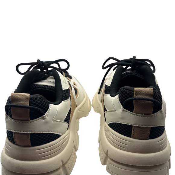 Steve Madden Women’s Size 9 Clyde White Cream Possession Sneakers - Picture 3 of 8